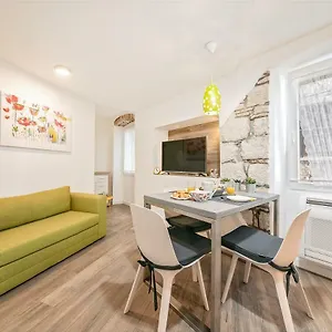  Apartment Mariva Downtown With Free Parking Croatia